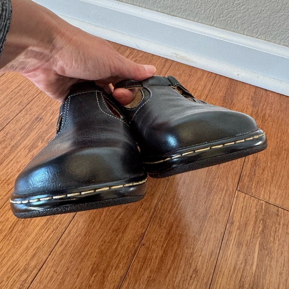 Softspot Avenue Mary Janes Black Leather Shoes Women’s 9.5 W - Picture 8 of 12